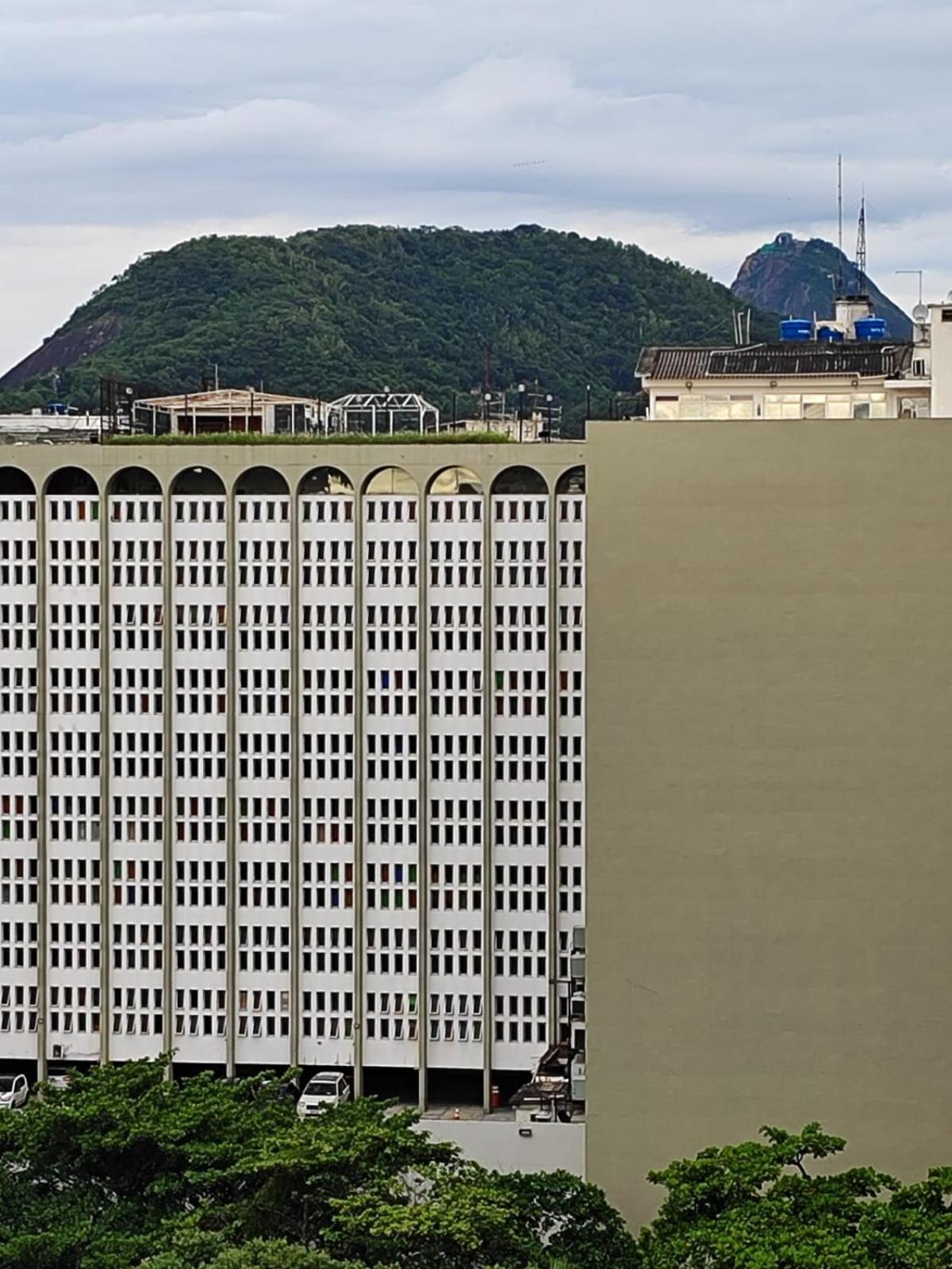 A Uma Quadra Da Praia De Copacabana Rio de Janeiro Exterior photo